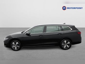 Used Volkswagen Passat 2025 for sale - 78719969: Photo