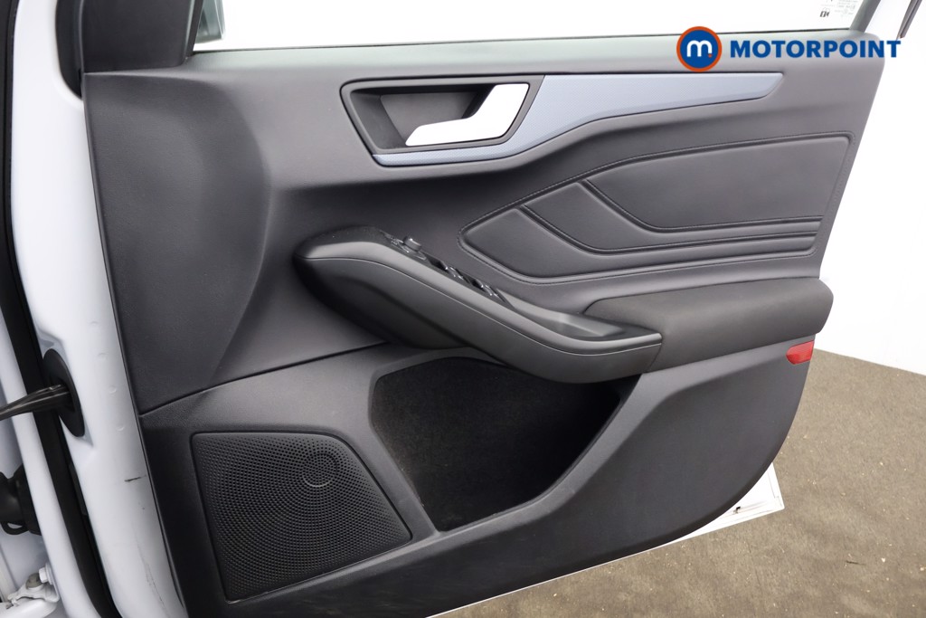 Used Ford Focus 2023 for sale - 76890060: Photo 18