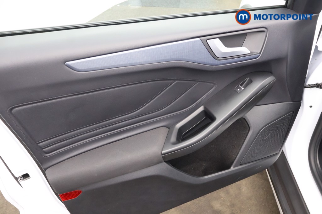 Used Ford Focus 2023 for sale - 76890060: Photo 27