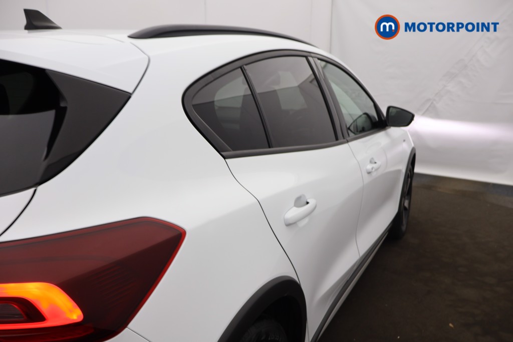 Used Ford Focus 2023 for sale - 76890060: Photo 33