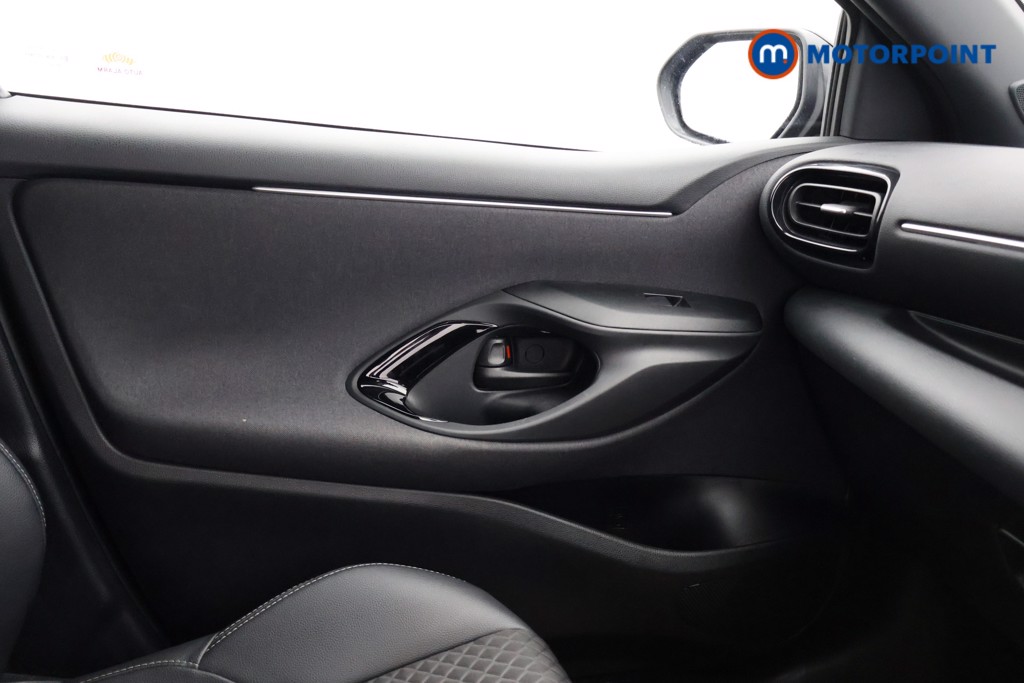 Used Toyota Yaris 2024 for sale - 78067697: Photo 23