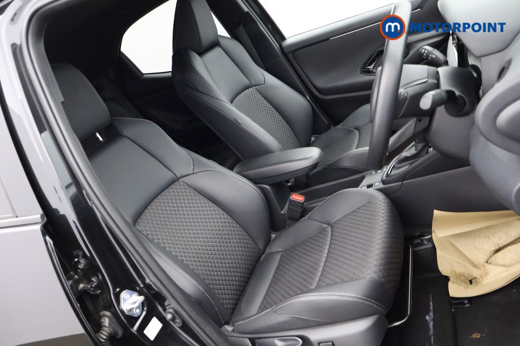 Used Toyota Yaris 2024 for sale - 78067697: Photo 27