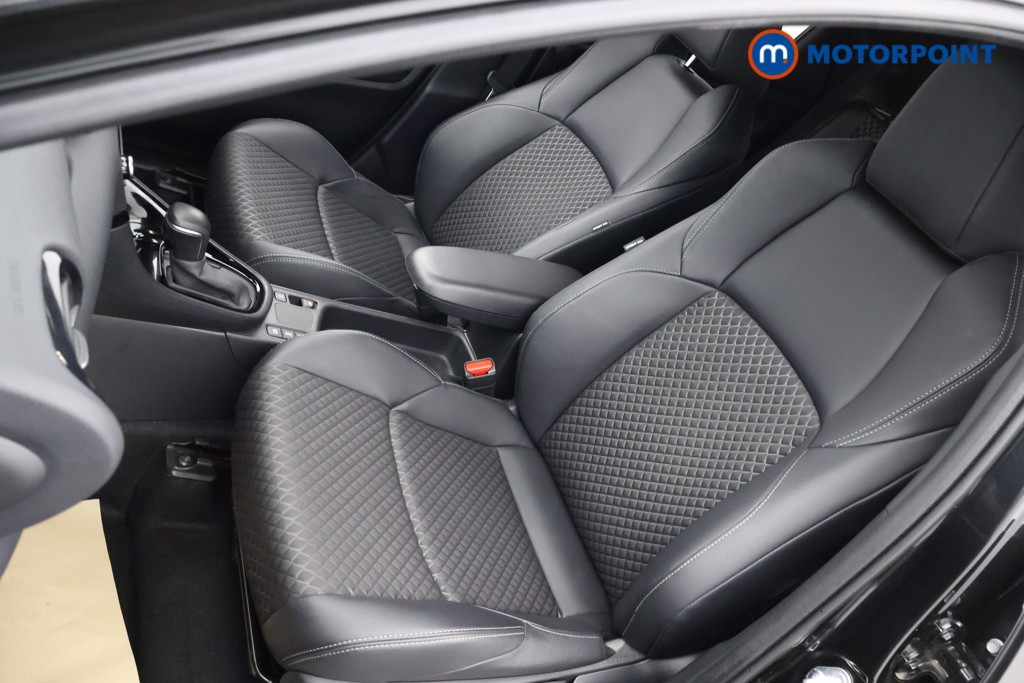 Used Toyota Yaris 2024 for sale - 78067697: Photo 38