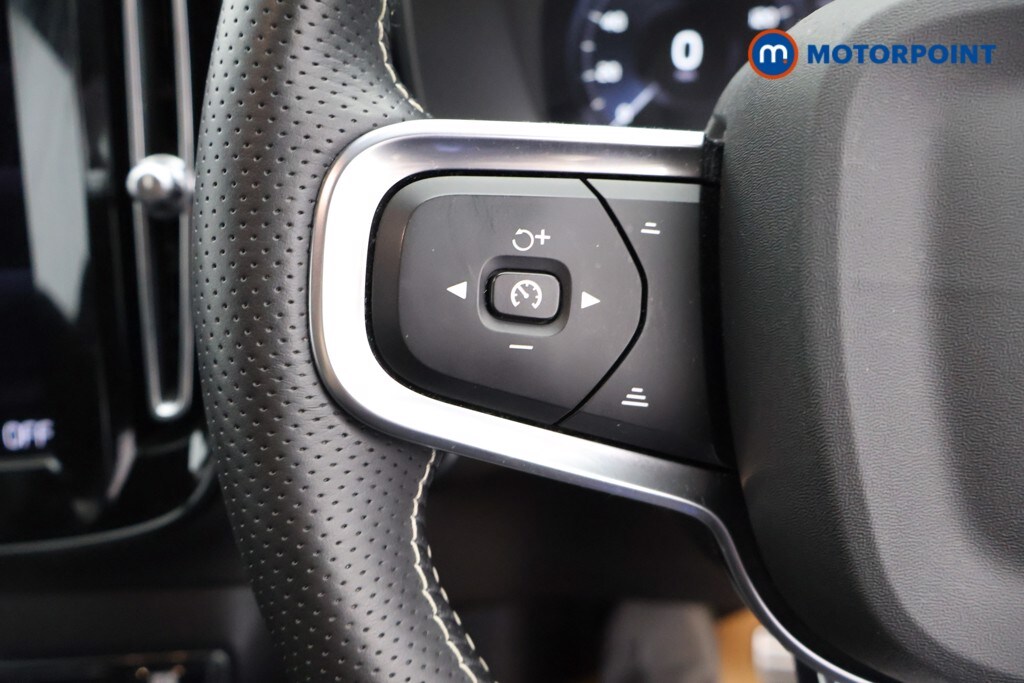 Used Volvo XC40 2021 for sale - 77760088: Photo 10