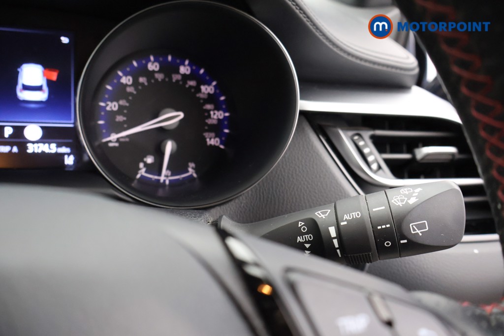 Used Toyota C-HR 2023 for sale - 77830804: Photo 14