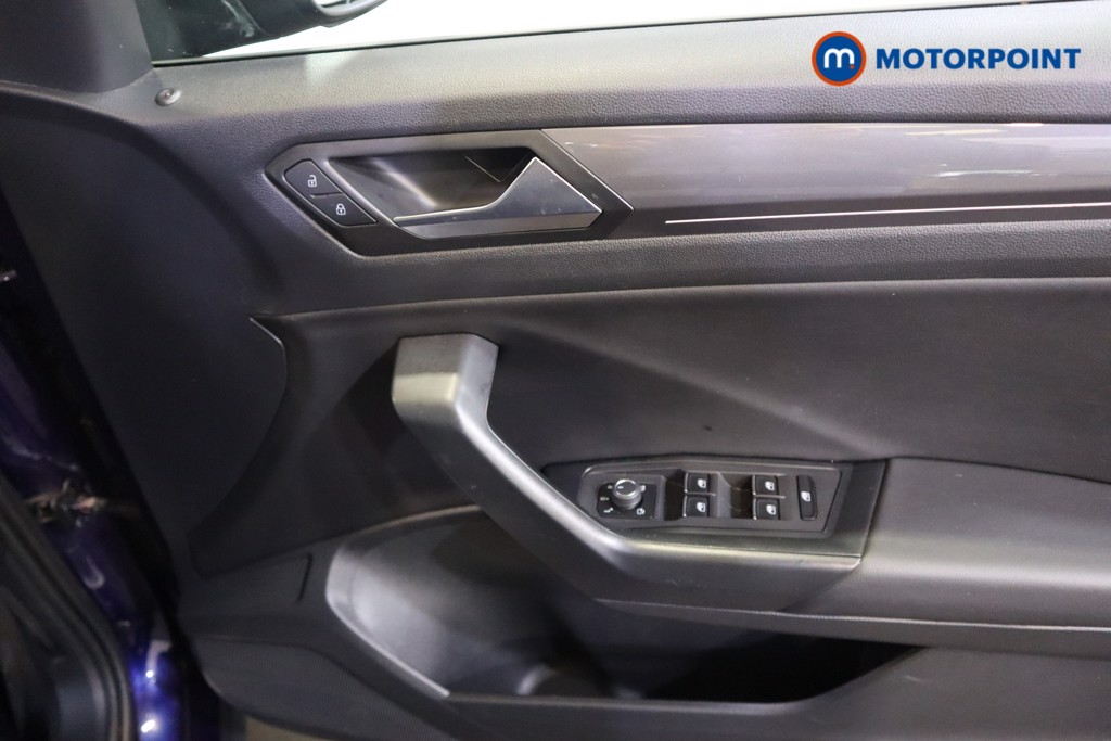 Used Volkswagen T-Roc 2020 for sale - 76670155: Photo 17