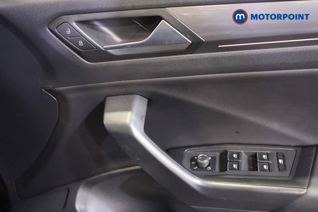 Used Volkswagen T-Roc 2020 for sale - 76670155: Photo 18