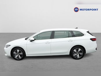 Used Volkswagen Passat 2025 for sale - 78850062: Photo