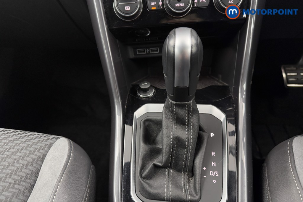 Used Volkswagen T-Roc 2020 for sale - 77505930: Photo 23