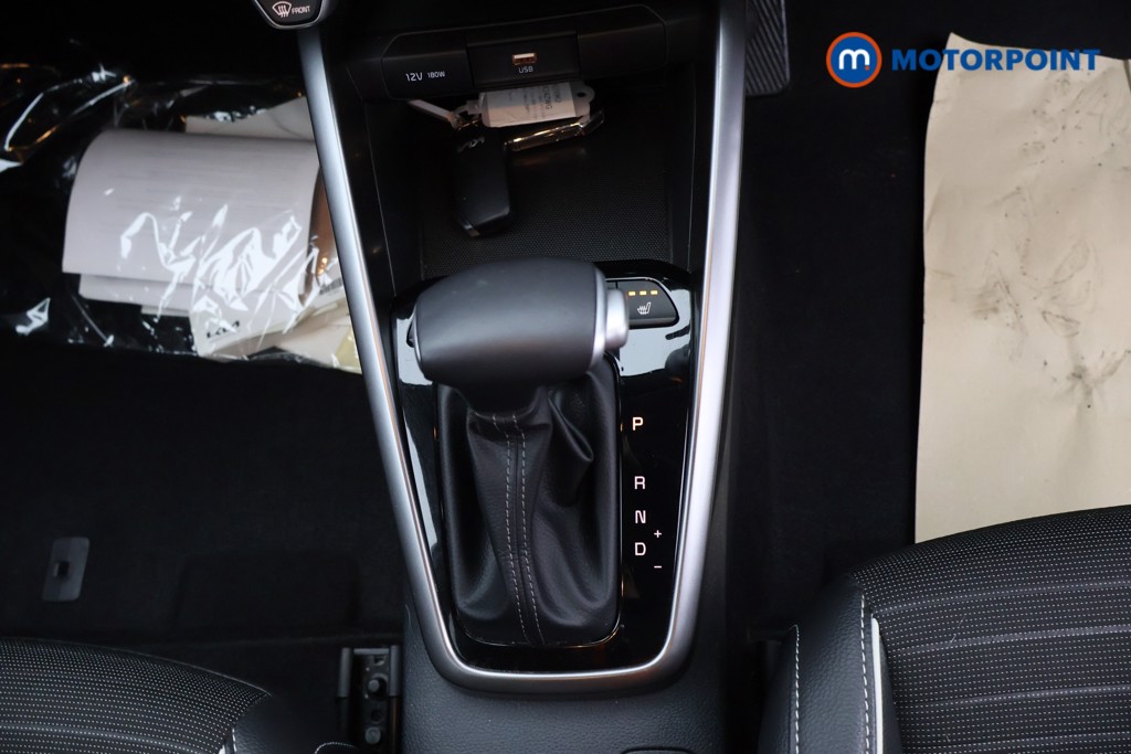 Used Kia Stonic for sale - 77886329: Photo 25