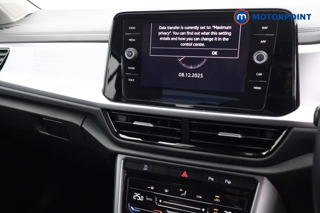 Used Volkswagen T-Roc 2023 for sale - 76862798: Photo 13