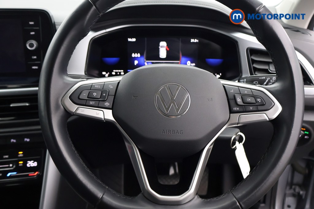 Used Volkswagen T-Roc 2023 for sale - 76862798: Photo 9