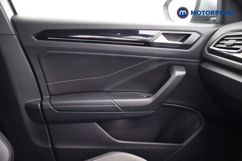 Used Volkswagen T-Roc 2023 for sale - 77563594: Photo 26