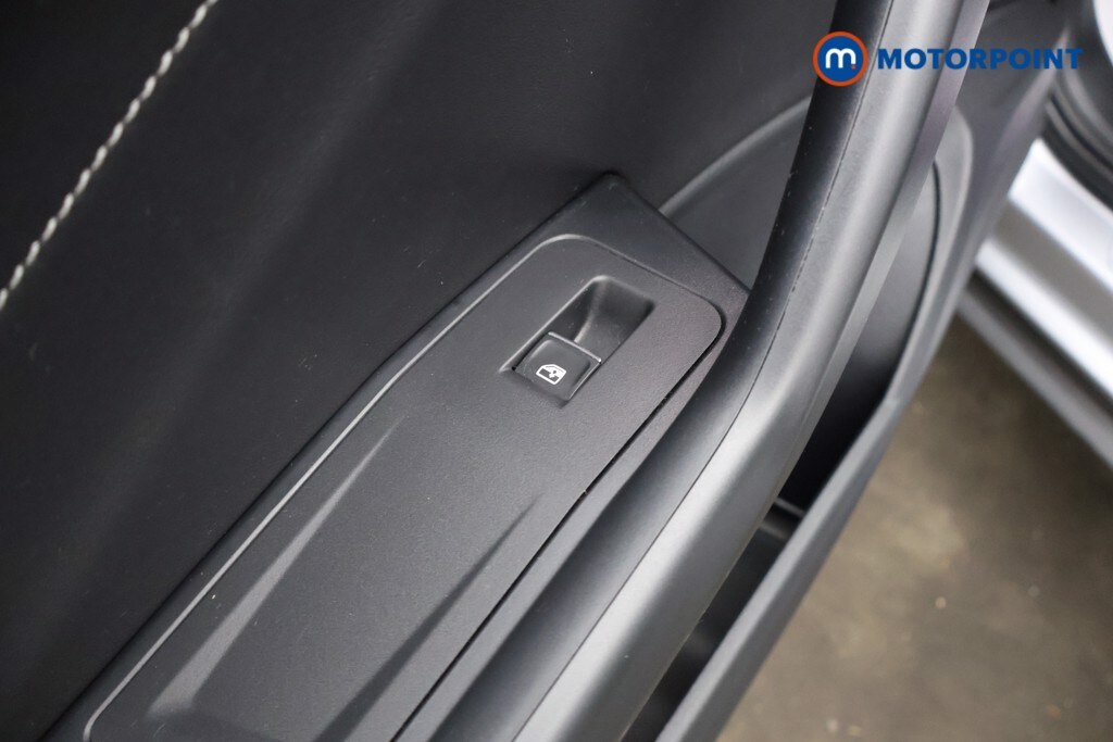 Used Volkswagen T-Roc 2023 for sale - 77563594: Photo 44