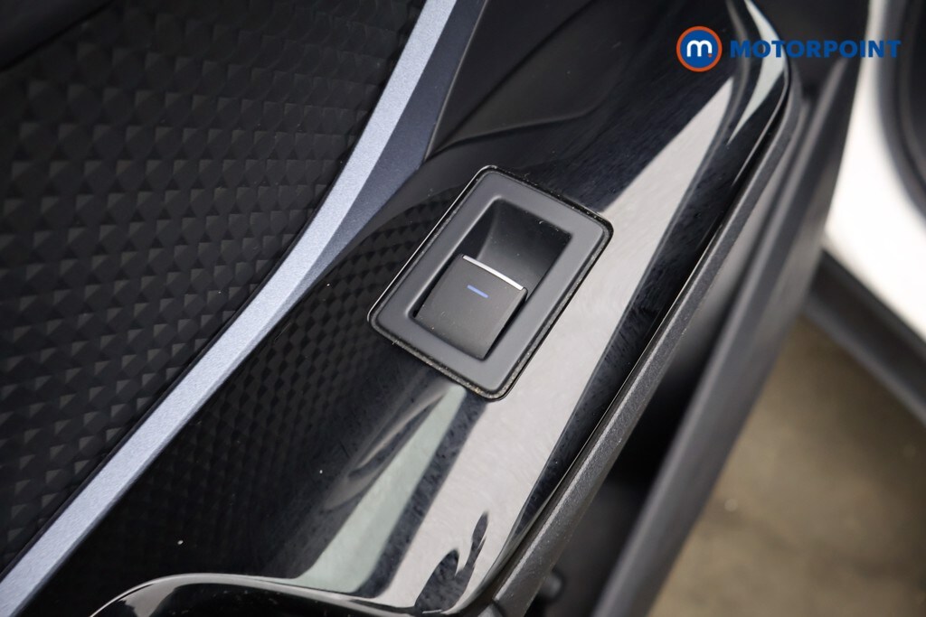 Used Toyota C-HR 2020 for sale - 78153250: Photo 37