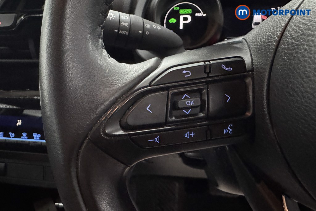 Used Toyota Yaris Cross 2023 for sale - 76468030: Photo 13