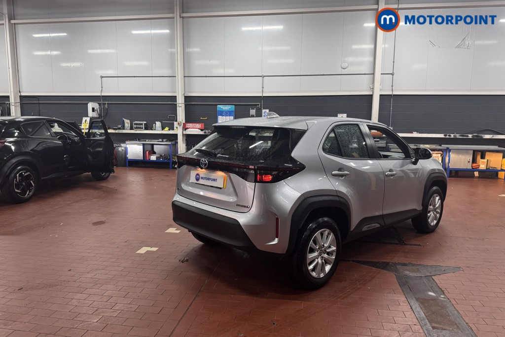 Used Toyota Yaris Cross 2023 for sale - 76468030: Photo 7