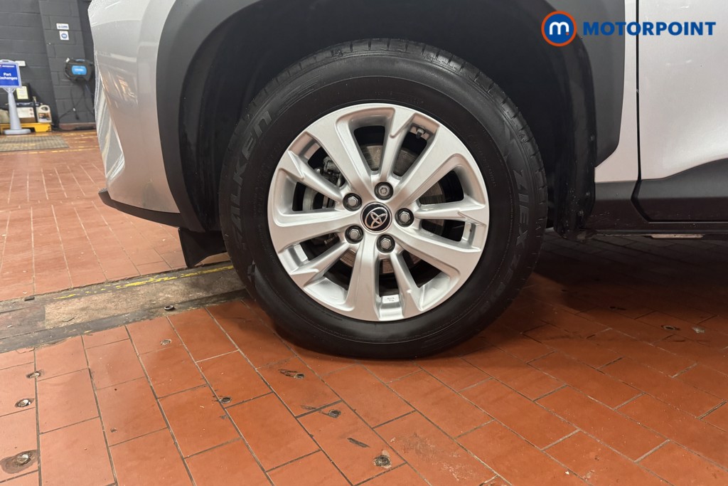 Used Toyota Yaris Cross 2023 for sale - 76468030: Photo 9