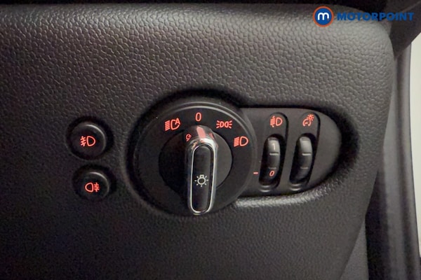 Used MINI Hatch 2020 for sale - 76105024: Photo 24