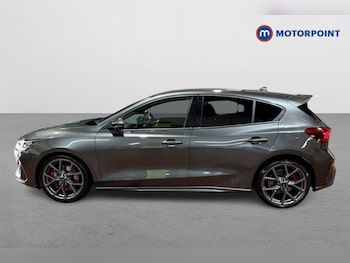 Used Ford Focus undefined for sale - 77324102: Photo