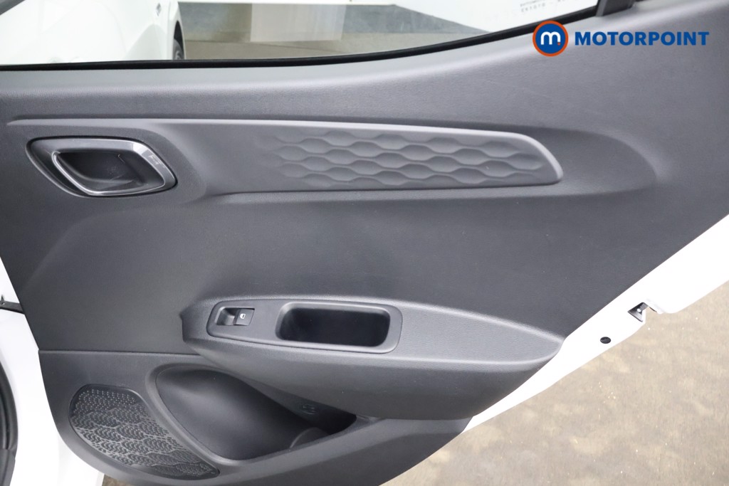 Used Hyundai i10 2022 for sale - 77381810: Photo 24