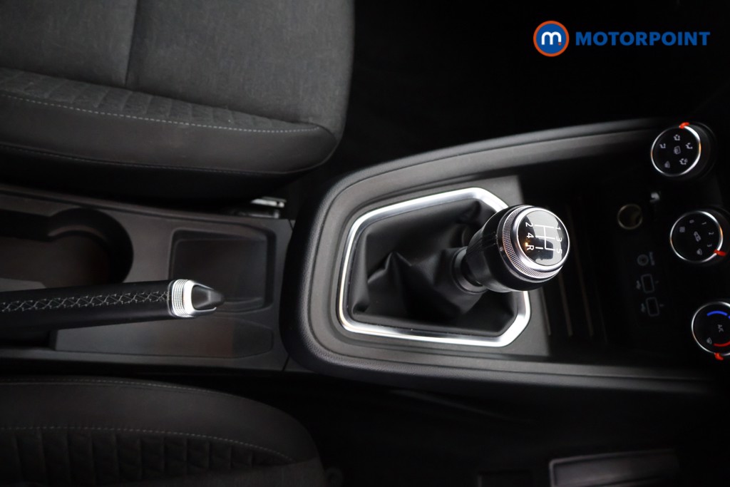 Used Renault Clio 2019 for sale - 76862712: Photo 17