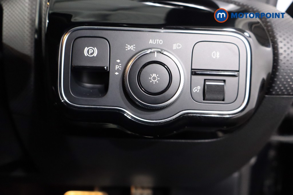 Used Mercedes-Benz CLA 2019 for sale - 76568919: Photo 29