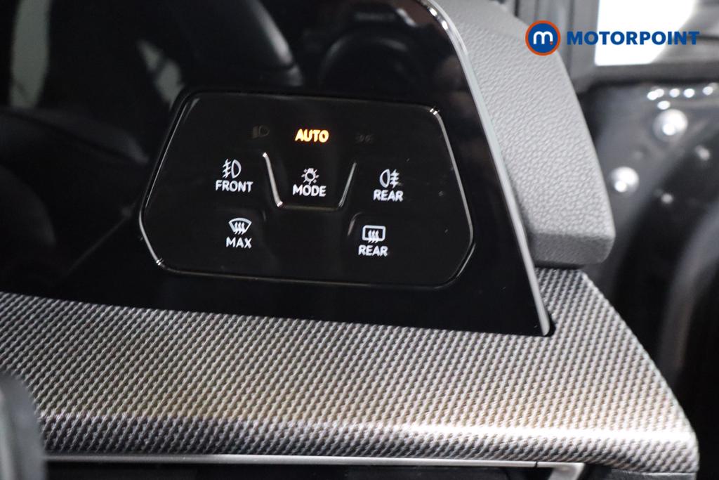 Used Volkswagen Golf 2024 for sale - 76505229: Photo 19