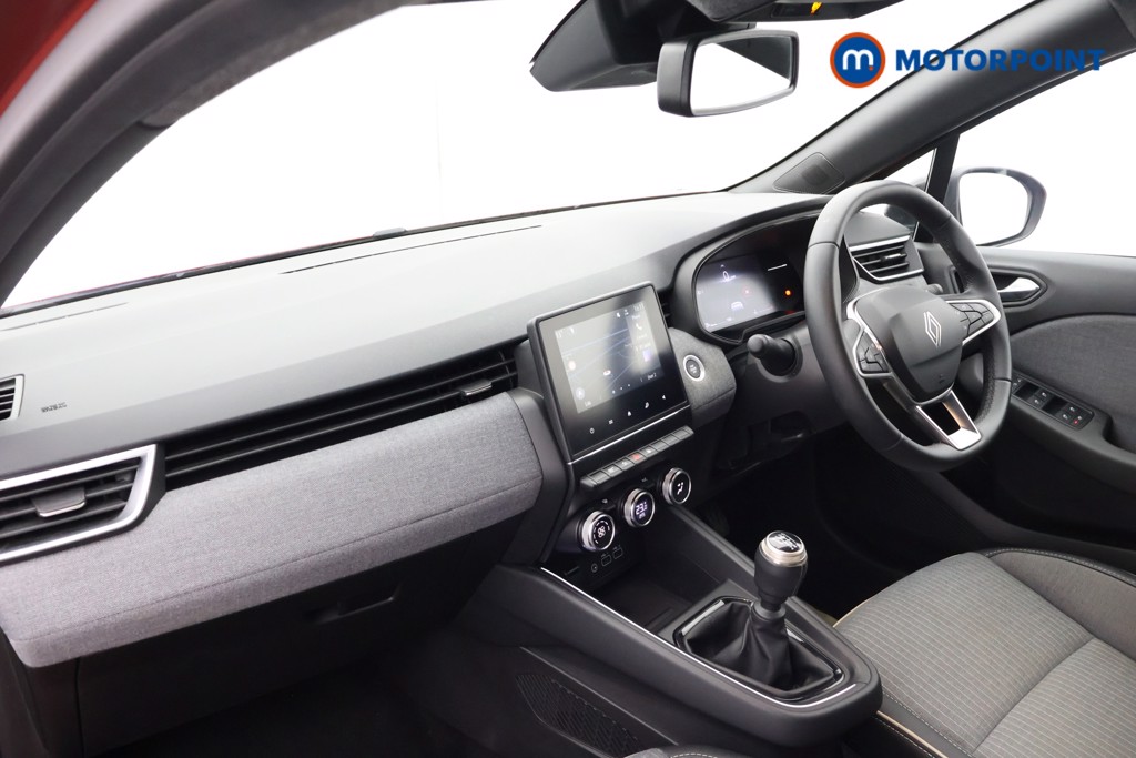 Used Renault Clio 2024 for sale - 76831188: Photo 27