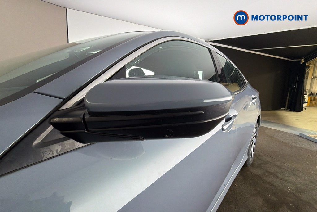 Used Honda Civic 2018 for sale - 78010648: Photo 40