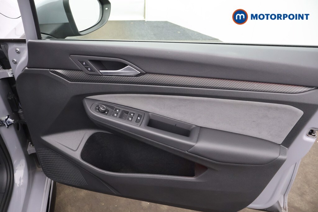 Used Volkswagen Golf 2023 for sale - 76067992: Photo 17