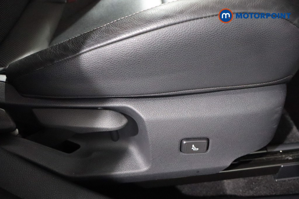 Used Toyota Corolla 2021 for sale - 76508396: Photo 31