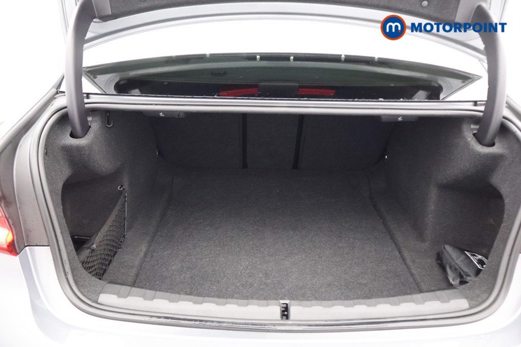 Used BMW 3 Series 2024 for sale - 77319362: Photo 29