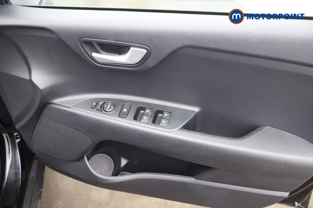 Used Kia Stonic 2023 for sale - 77421106: Photo 20