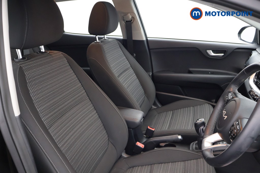 Used Kia Stonic 2023 for sale - 77421106: Photo 22