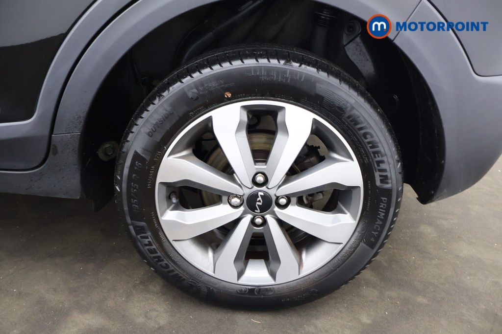 Used Kia Stonic 2023 for sale - 77421106: Photo 32