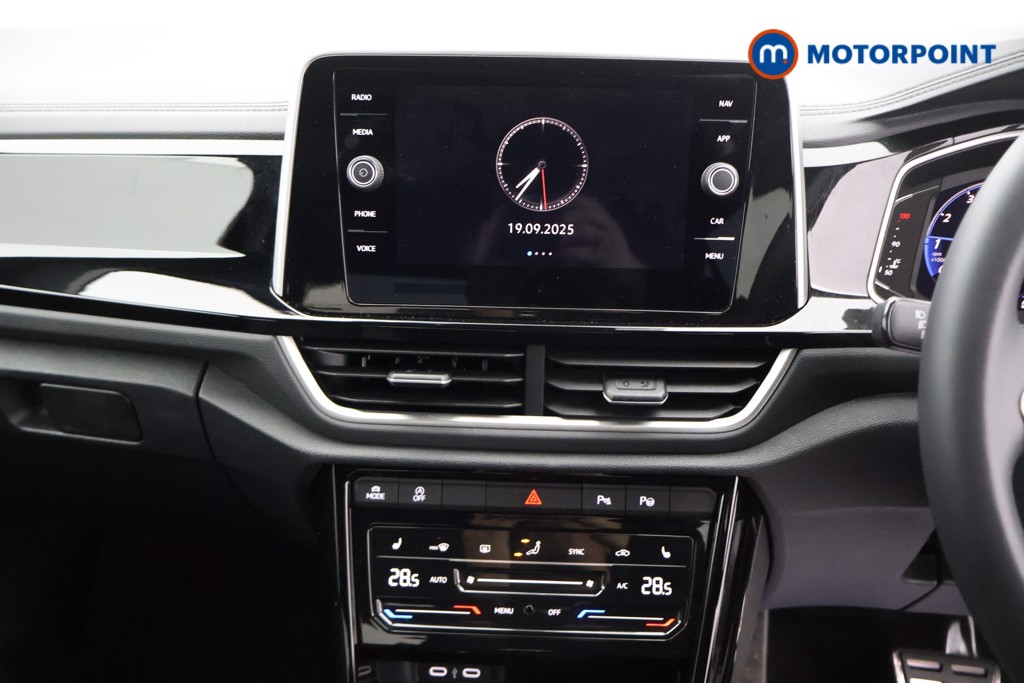 Used Volkswagen T-Roc 2024 for sale - 76750560: Photo 13