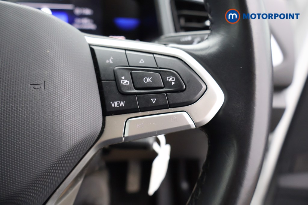 Used Volkswagen T-Roc 2023 for sale - 77747273: Photo 11