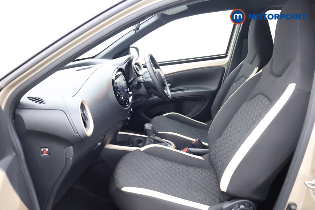 Used Toyota Aygo X 2022 for sale - 76463955: Photo 29