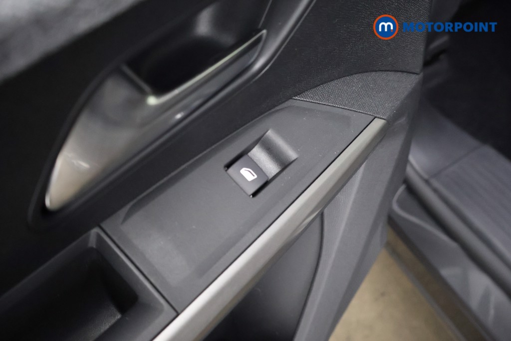 Used Peugeot 5008 2025 for sale - 78028874: Photo 37