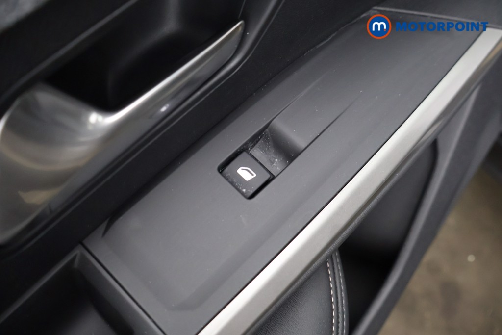 Used Peugeot 5008 2025 for sale - 78028874: Photo 39