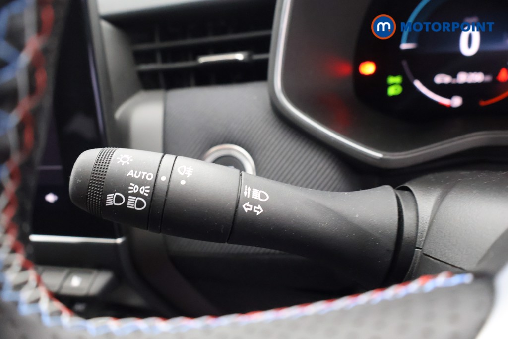 Used Renault Clio 2024 for sale - 76491654: Photo 13