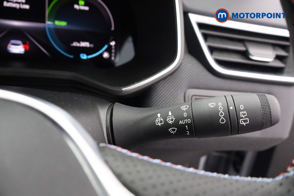 Used Renault Clio 2024 for sale - 76491654: Photo 14