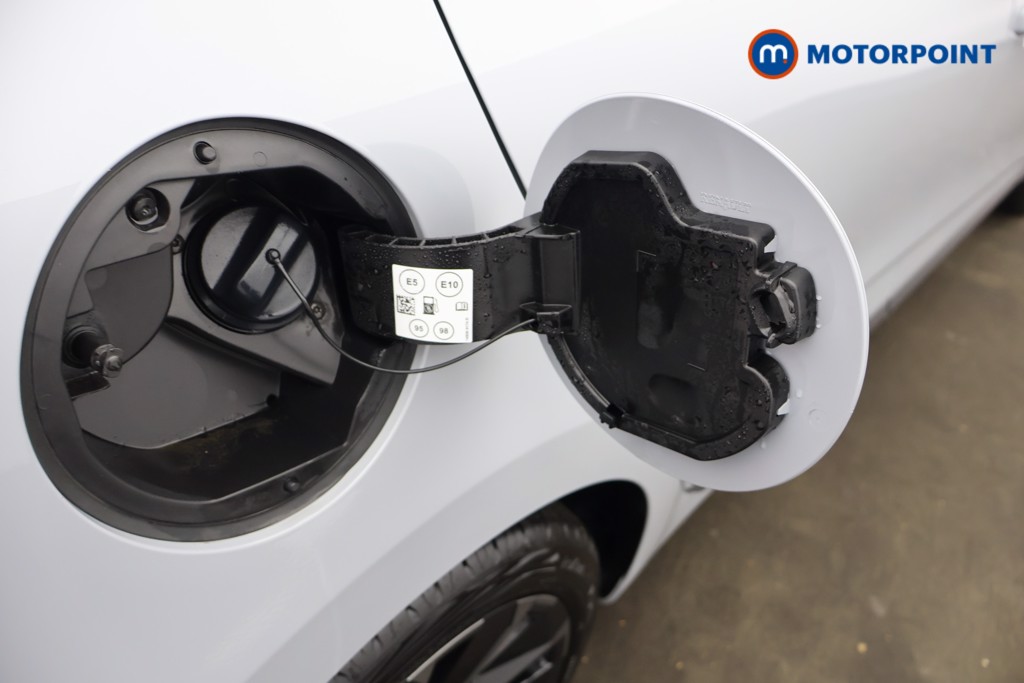 Used Renault Clio 2024 for sale - 76491654: Photo 29