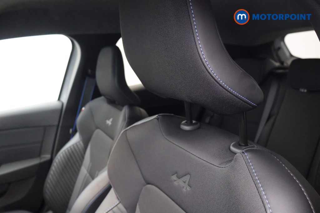 Used Renault Clio 2024 for sale - 76491654: Photo 32