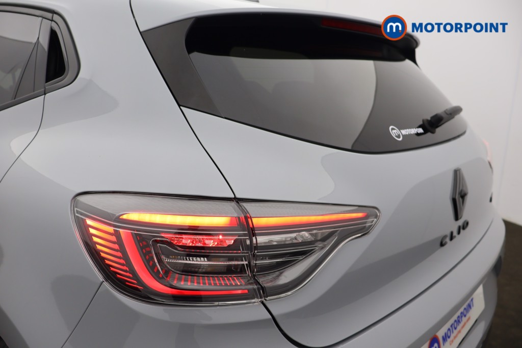 Used Renault Clio 2024 for sale - 76491654: Photo 35