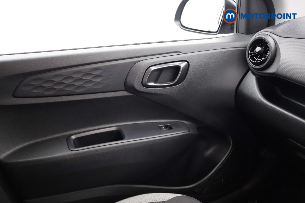 Used Hyundai i10 2023 for sale - 76322606: Photo 20