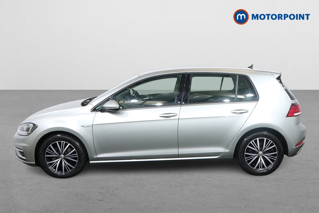 Used Volkswagen Golf 2018 for sale - 77814880: Photo 4
