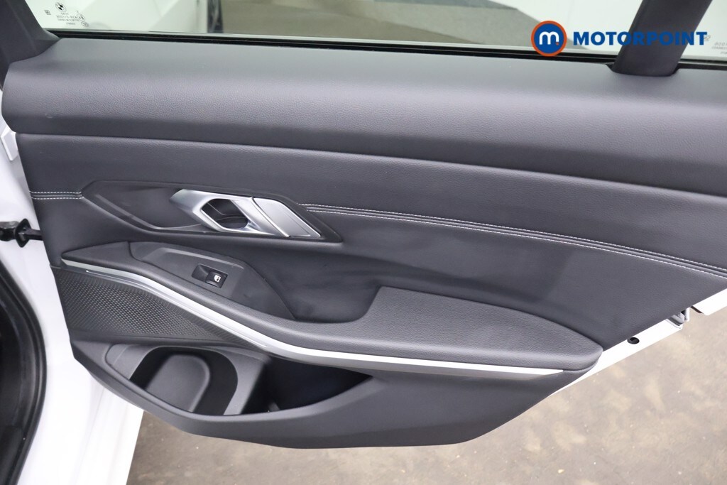 Used BMW 3 Series 2021 for sale - 77462648: Photo 25