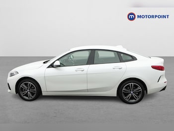 Used BMW 2 Series 2022 for sale - 76782603: Photo